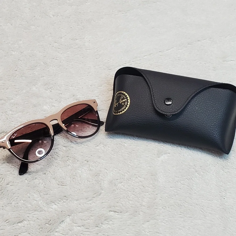 Ray-Ban Iris RB4472 Black Pink Beige Round Sunglasses Accessories Classic Luxury